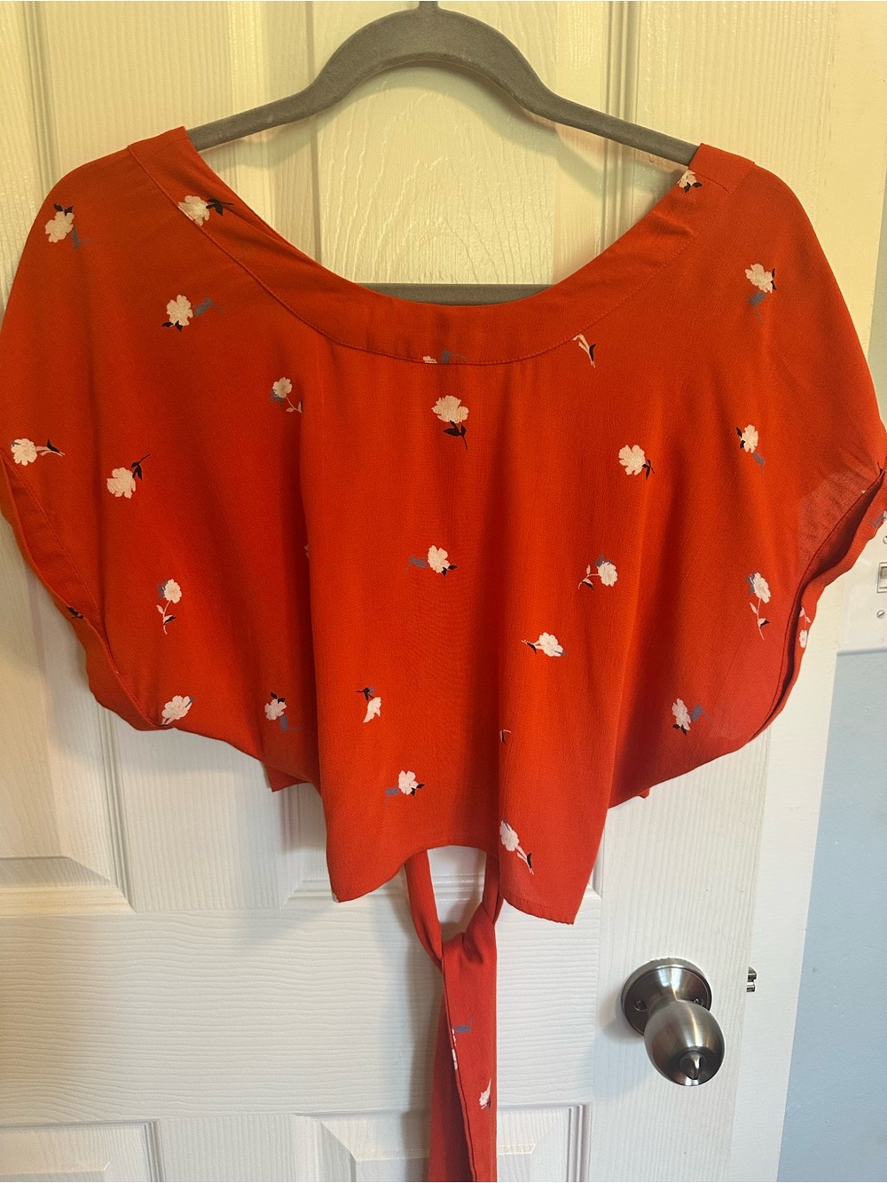 O’Neill 2 PC Floral set. Top - size L. Skirt - size M - Picture 9 of 12